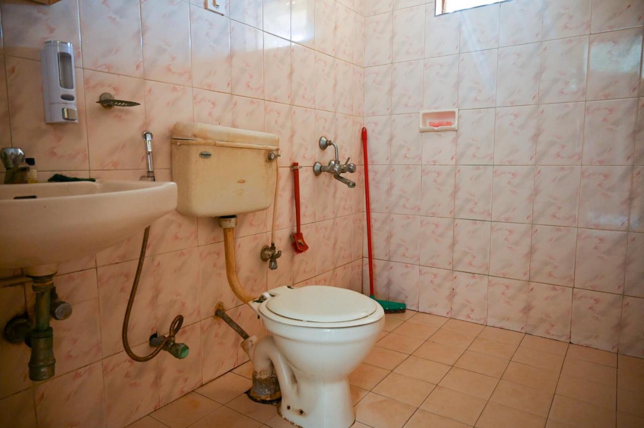 Ronne'S 2Bhk Lagoon Apartment -Calangute Bagian luar foto