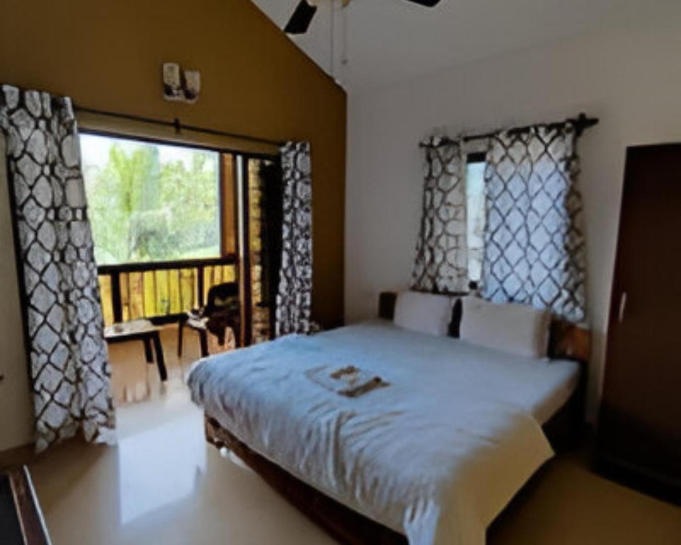 Ronne'S 2Bhk Lagoon Apartment -Calangute Bagian luar foto