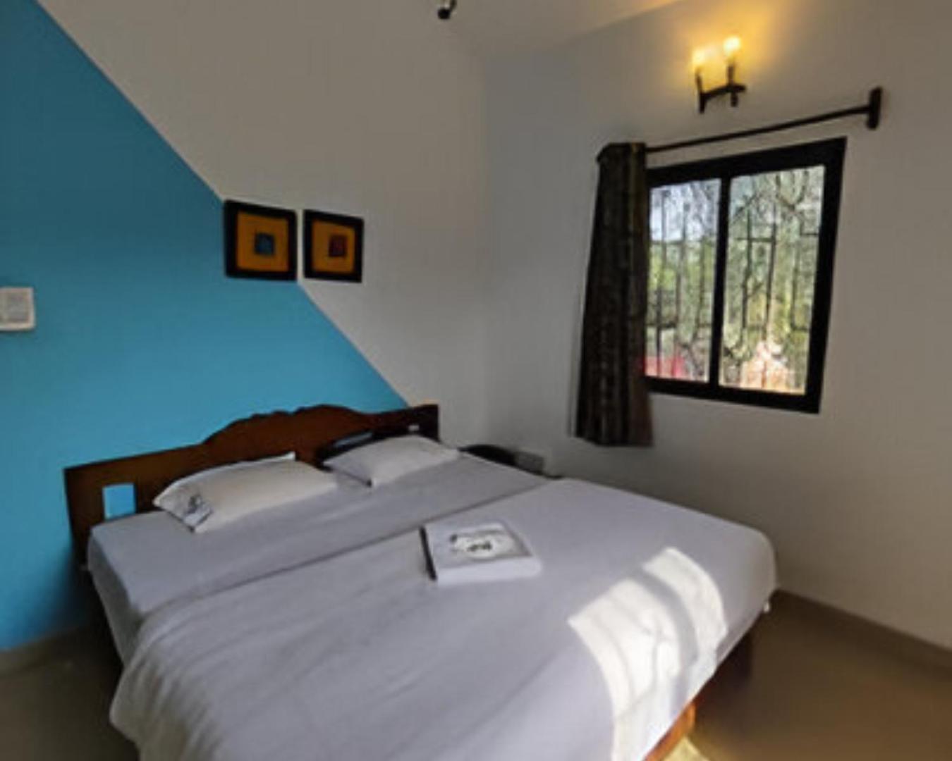 Ronne'S 2Bhk Lagoon Apartment -Calangute Bagian luar foto