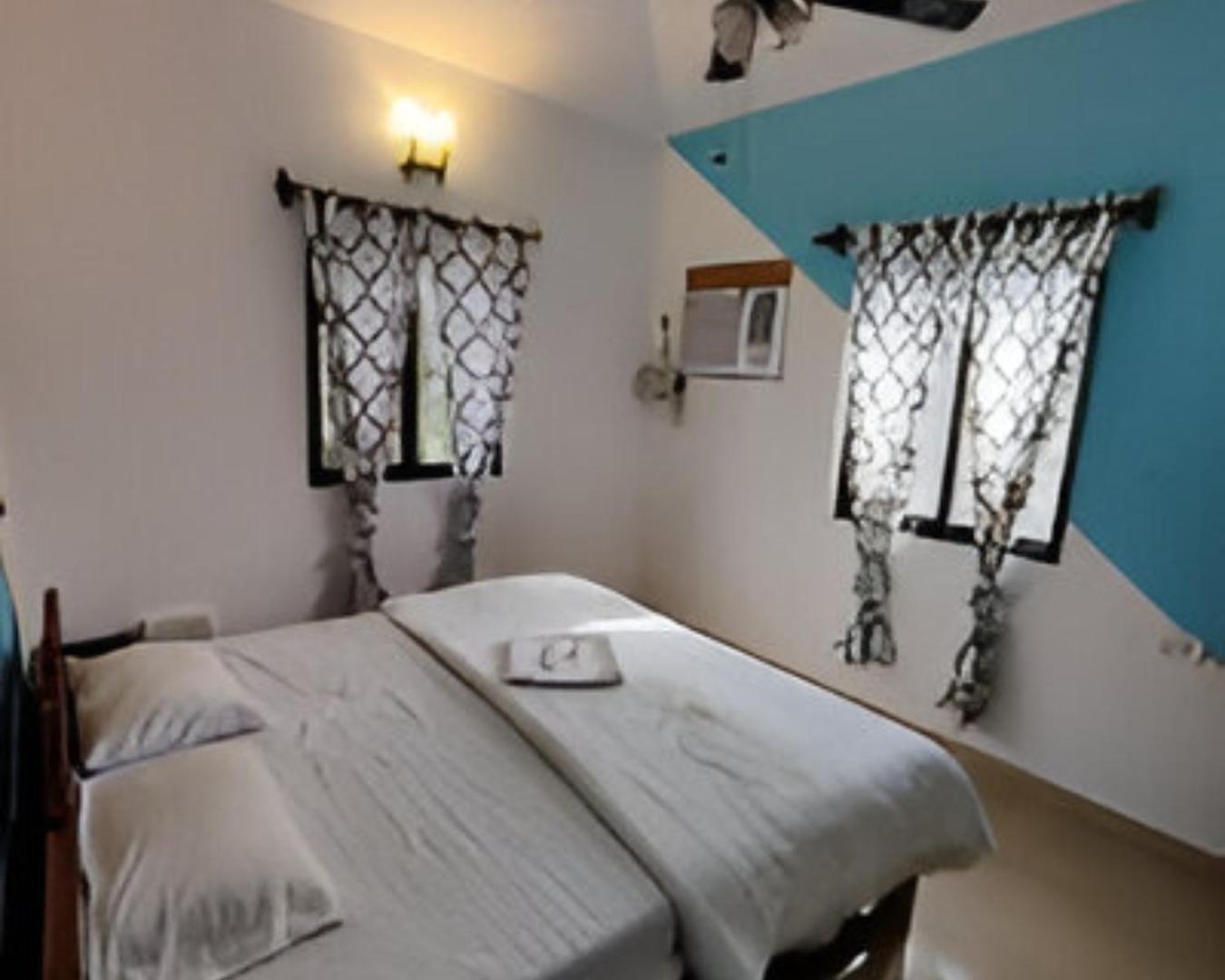 Ronne'S 2Bhk Lagoon Apartment -Calangute Bagian luar foto